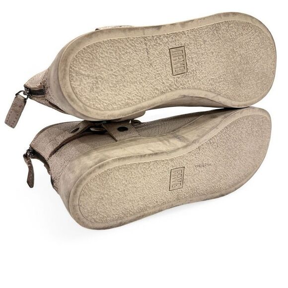 Frye Cracked Leather Lena Harness Booties in Off White Distressed Size 7.5 - Picture 7 of 11